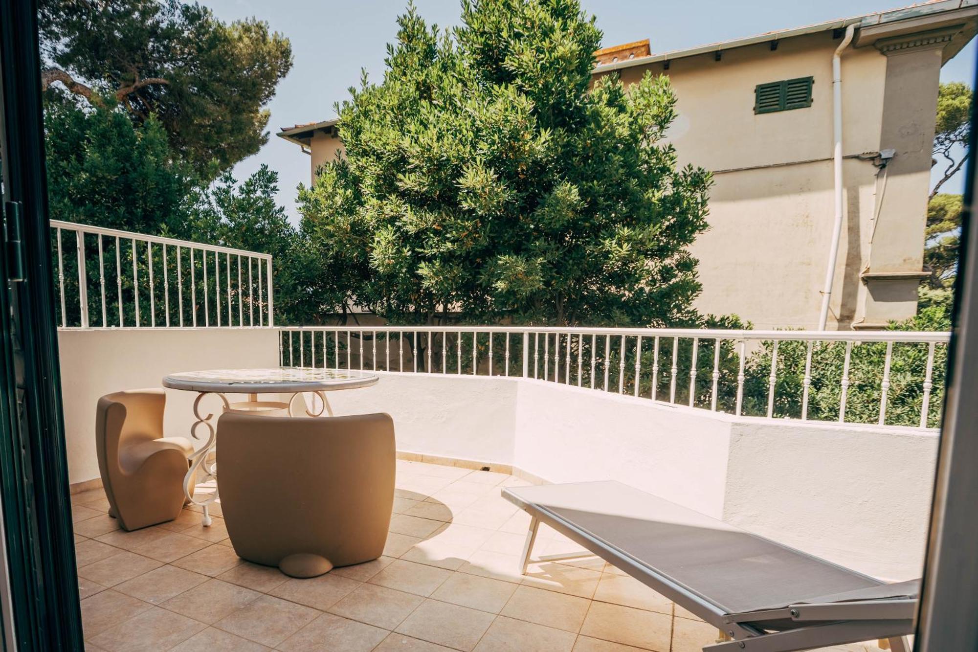 Villa Giulietta Hotel Castiglioncello Exterior foto